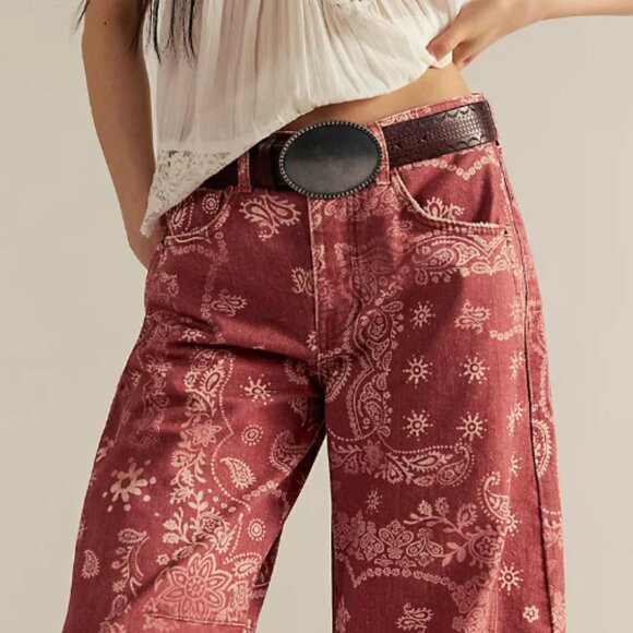 We The Free Good Luck Printed Barrel Jeans color Rust Combo - Bandana Block - Picture 3 of 4